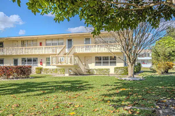 Northampton Condos in West Palm Beach, Florida