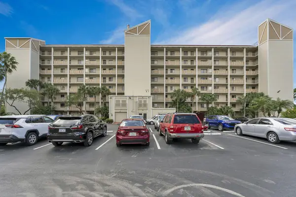 Huntington Lakes in Delray Beach, Florida