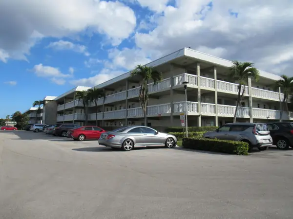Sandalfoot South Three in Boca Raton, Florida