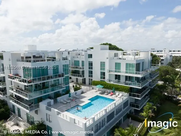 Ios on the Bay in Miami, Florida