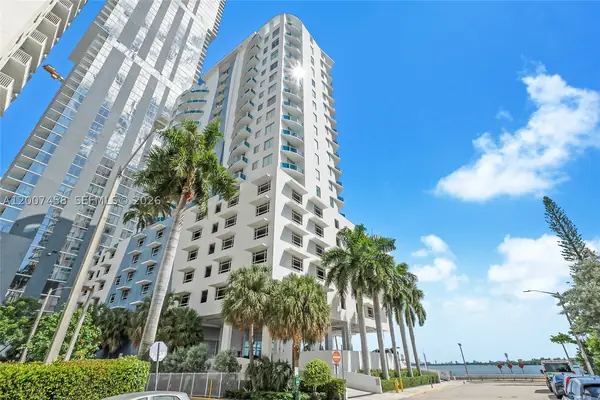 New Wave in Edgewater, Florida