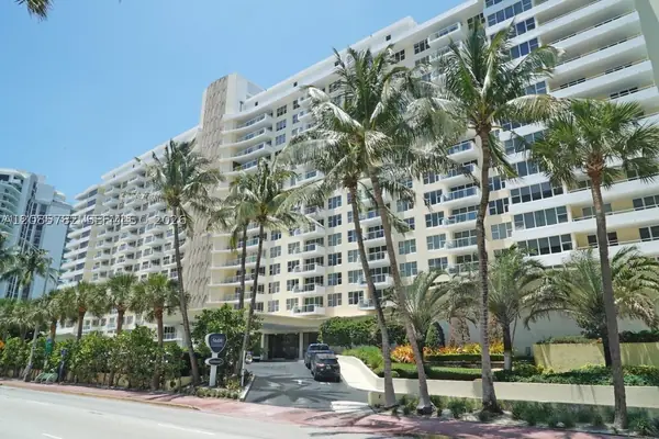5600 Collins