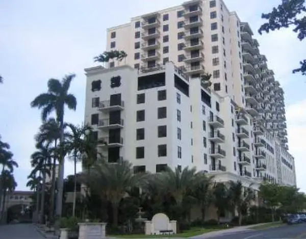 Puerta de Palmas in Coral Gables, Florida