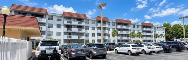 Bayview Palms, North Miami