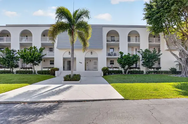 French Village in Boca Raton, Florida