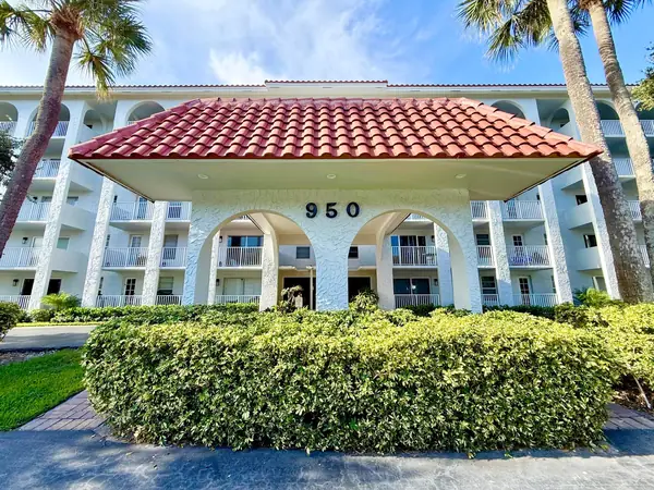 Tierra Del Mar in Boca Raton, Florida