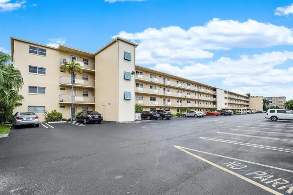 Village Royale Greenwood