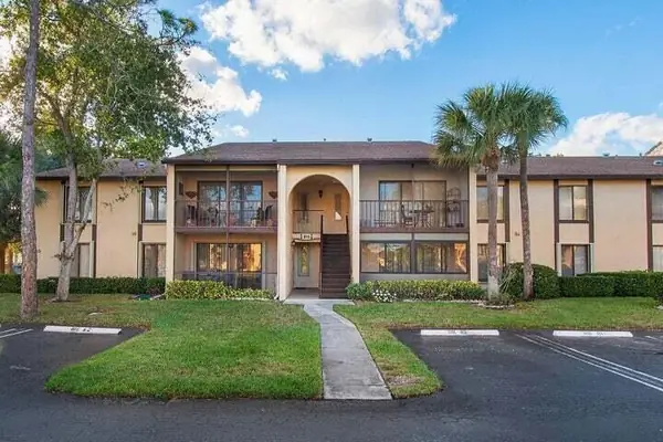 Pine Ridge North Village IV in West Palm Beach, Florida
