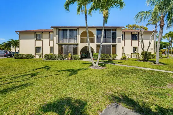 Pine Ridge IV, Lake Worth