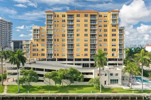 Bayview at North Bay Village in North Bay Village, Florida