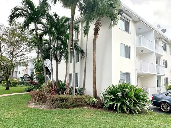 Galen Drive Condominium in Key Biscayne, Florida