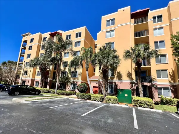 Hypoluxos Mariners Cay in Hypoluxo, Florida