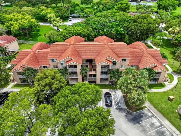 Royal Palm Place in Miami, Florida