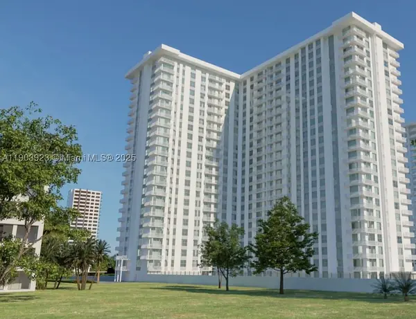 Winston Towers 400 in Sunny Isles Beach, Florida