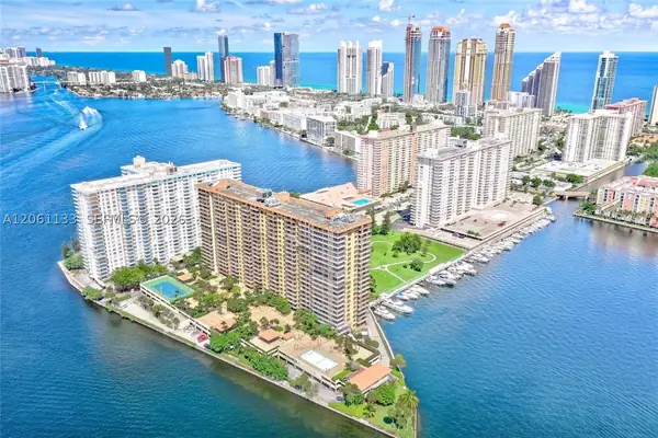 Winston Towers 700 in Sunny Isles Beach, Florida