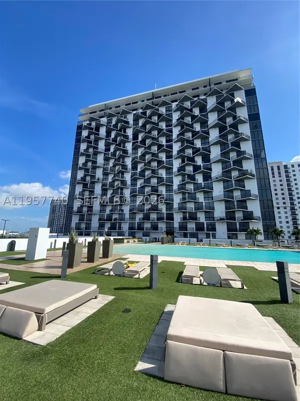 5252 Paseo in Doral, Florida