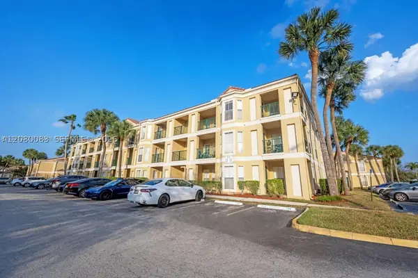 Savannah at Riverside in Coral Springs, Florida