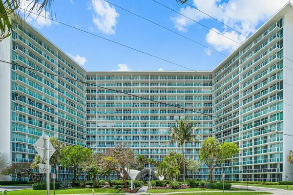 Tiara East, Deerfield Beach