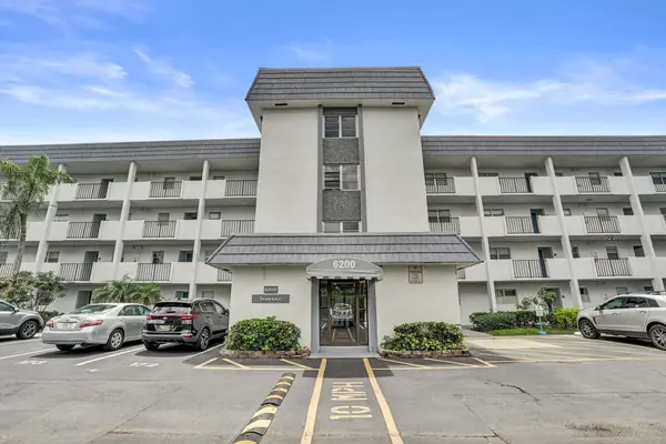The Greens of Inverrary Phase I in Lauderhill, Florida