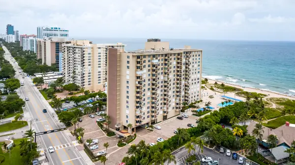 Royal Coast in Lauderdale By The Sea, Florida