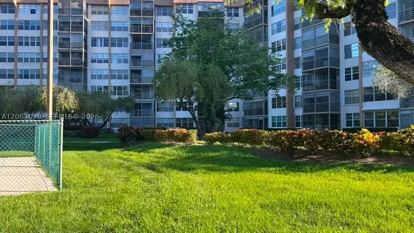 Park Place Two in Pembroke Pines, Florida