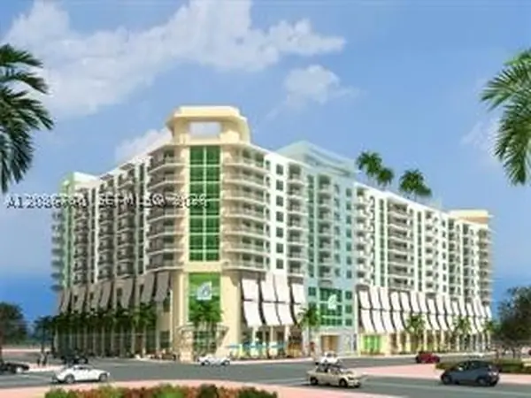 Hollywood Station Residences