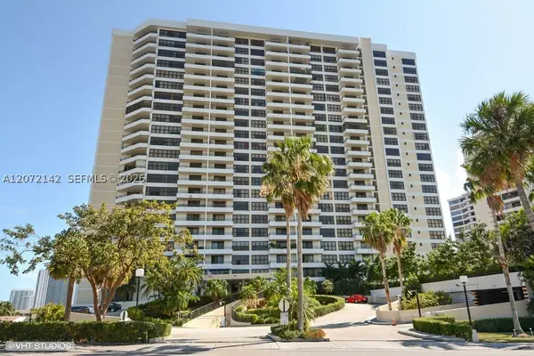 The Olympus Phase C, Hallandale Beach