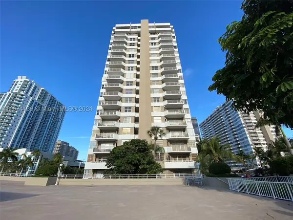 The Hemispheres (1965 S Ocean Dr)