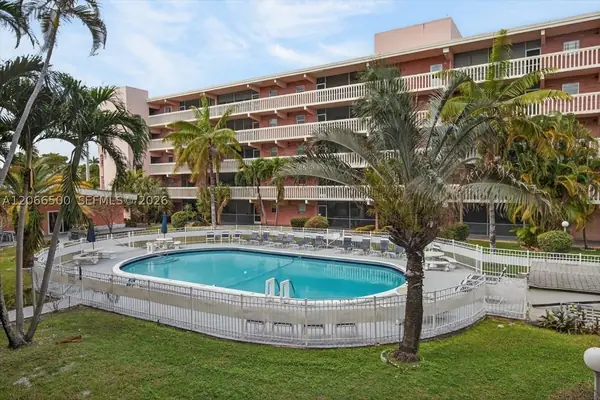 Eldorado Plaza West in Hallandale Beach, Florida