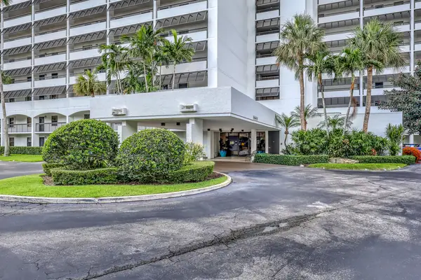 Governors Pointe in North Palm Beach, Florida