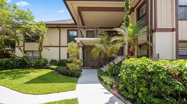 Hurlingham Condo in Wellington, Florida
