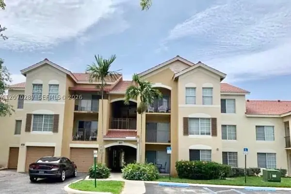 Emerald Isle at Laguna Lakes in West Palm Beach, Florida