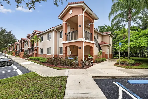 Cove at Briar Bay in West Palm Beach, Florida