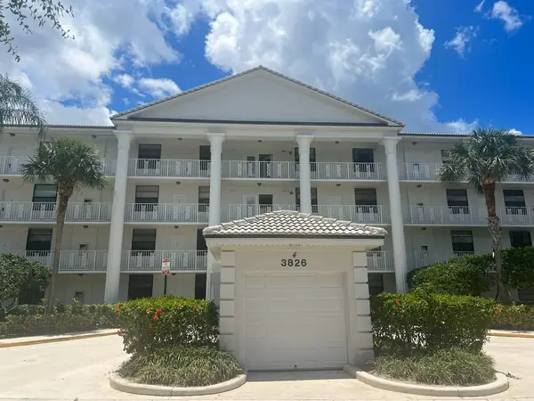 Whitehall Condos in West Palm Beach, Florida