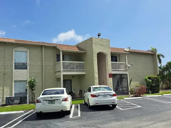 Cross Creek in West Palm Beach, Florida