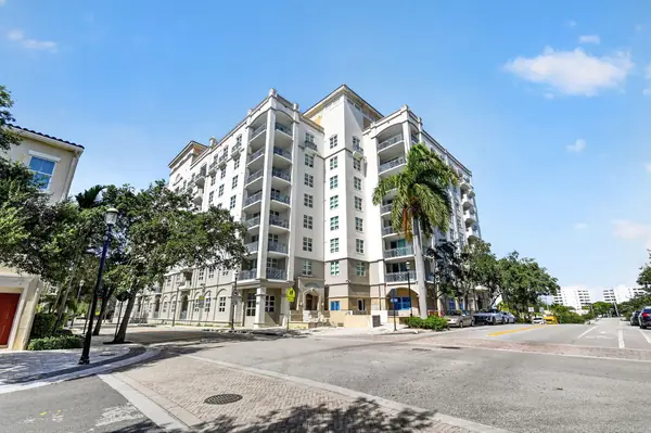 Metropolitan in West Palm Beach, Florida