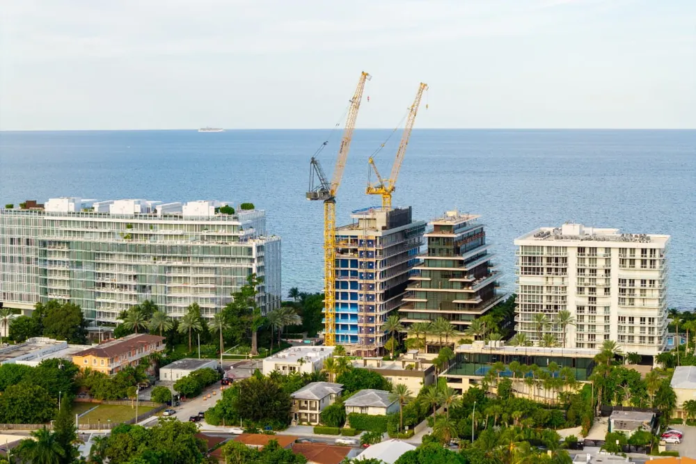 Comprar en Miami para proteger y diversificar el patrimonio