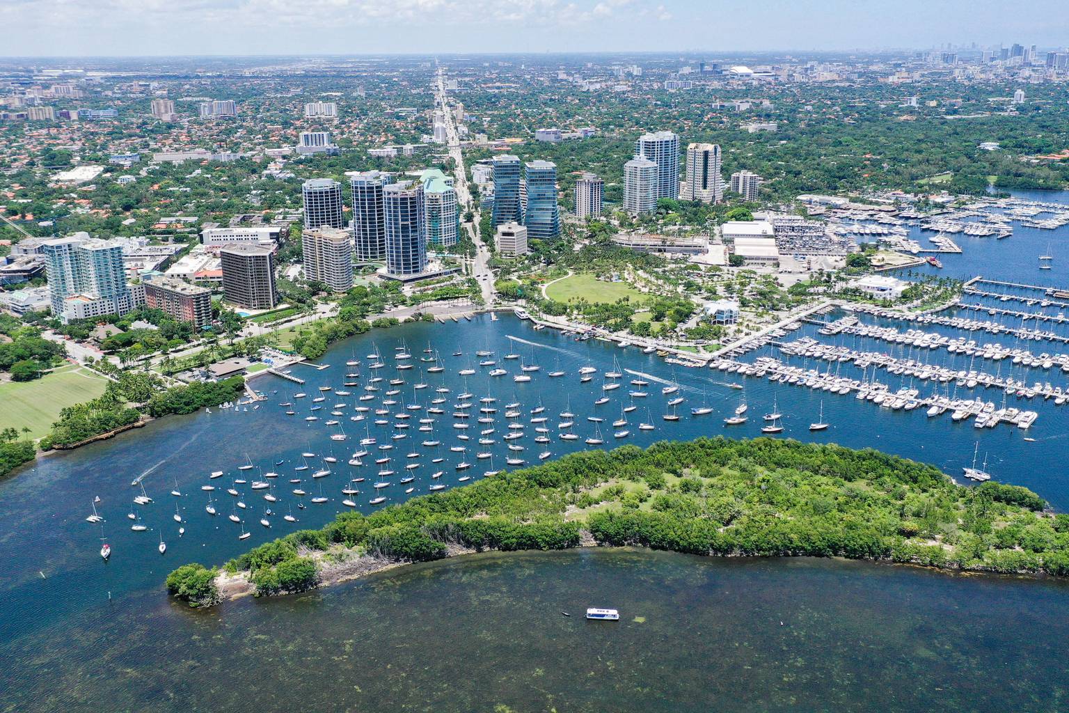 Torres bayfront tipo Park Grove