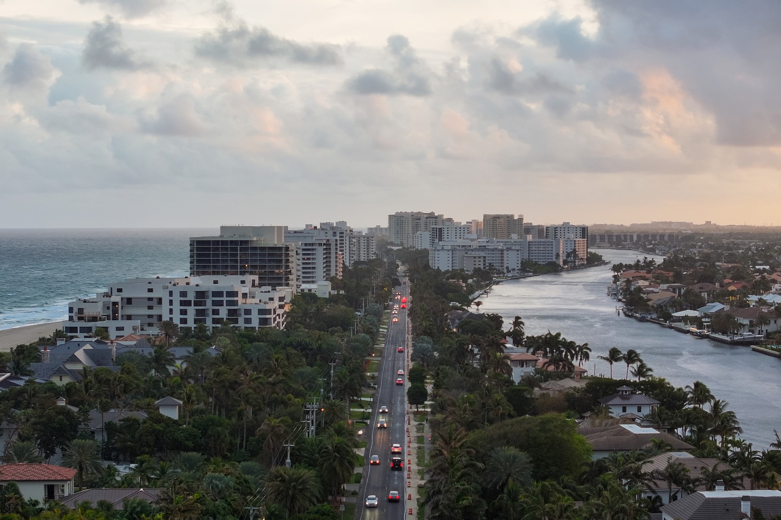 114 condominios activos, todos de reventa