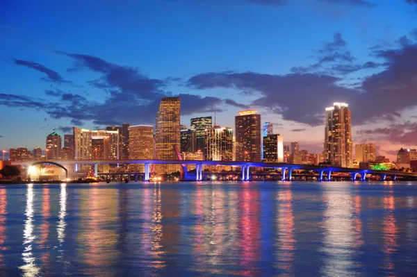 Mercado inmobiliario de Miami Q2-2025